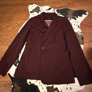 Maroon blazer
